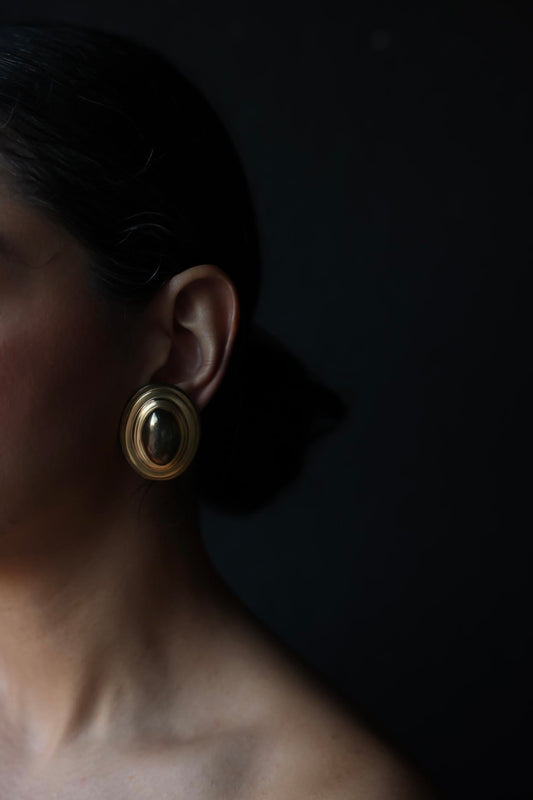 Brushed Gold Oval Clip-On Earrings|Vintage Baazaar 