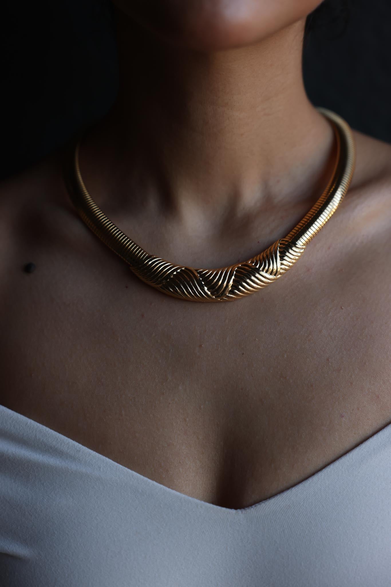 Gold-Tone Omega Chain Necklace|Vintage Baazaar 