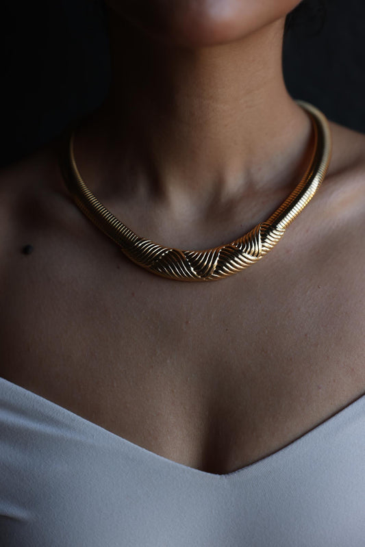 Gold-Tone Omega Chain Necklace|Vintage Baazaar 