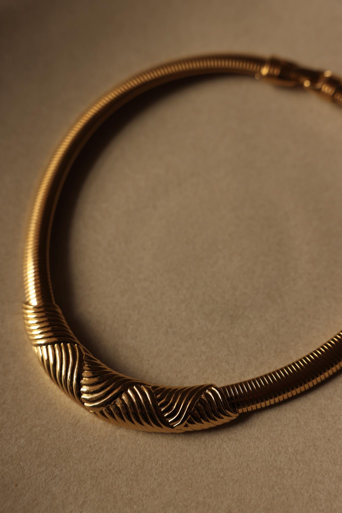 Gold-Tone Omega Chain Necklace|Vintage Baazaar 