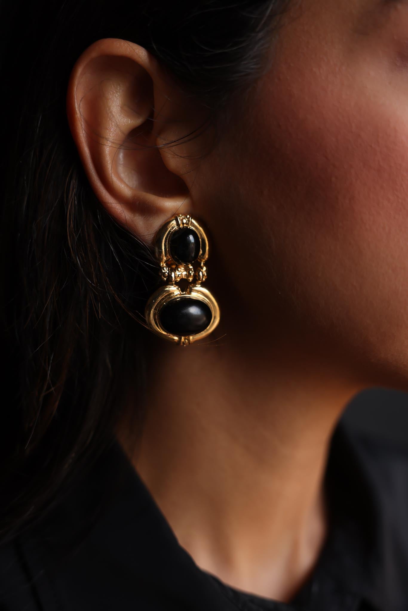 Midnight Noir Vintage Earrings|Vintage Baazaar 