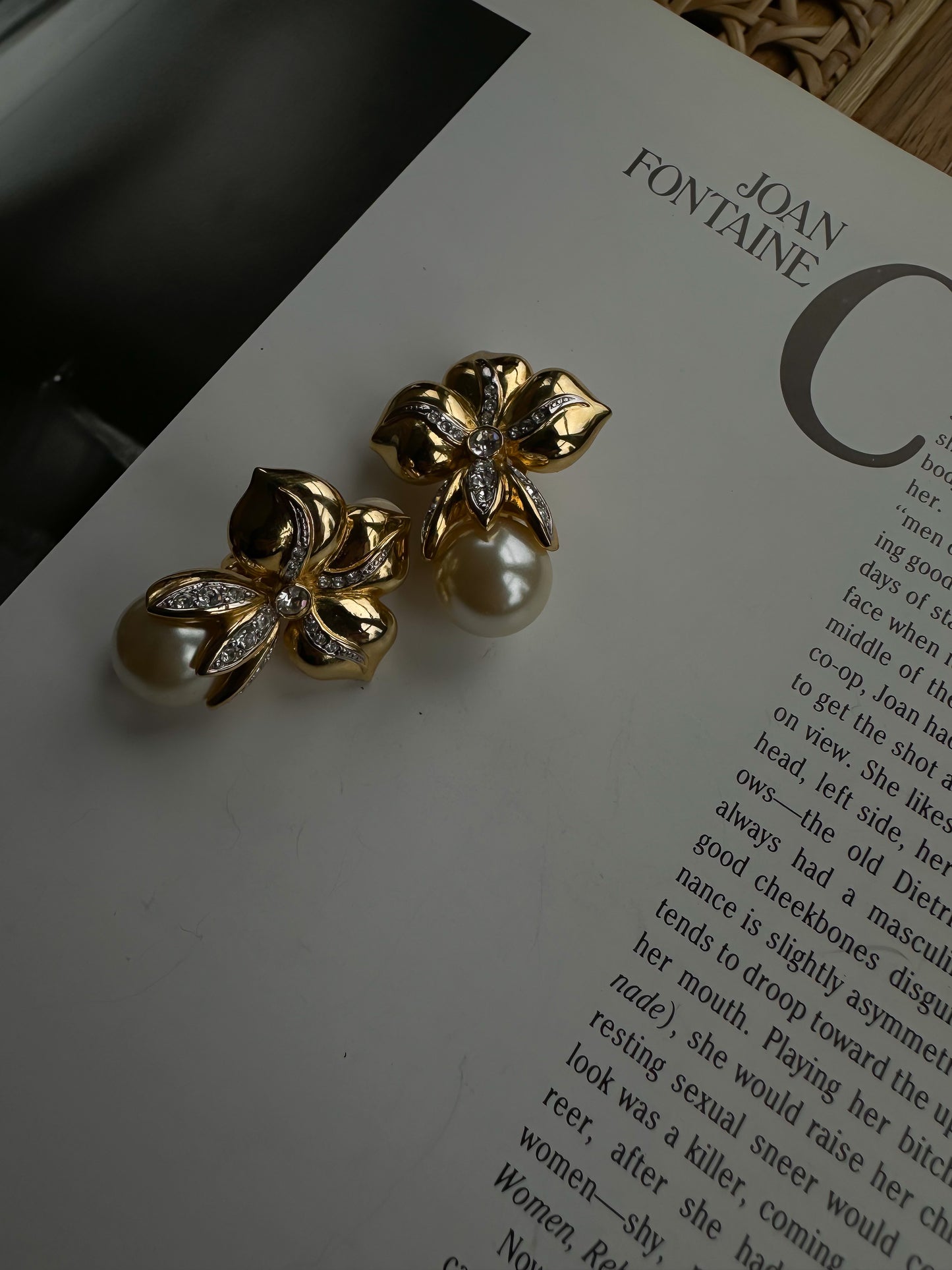 Golden Orchid Pearl Earrings|Vintage Baazaar 