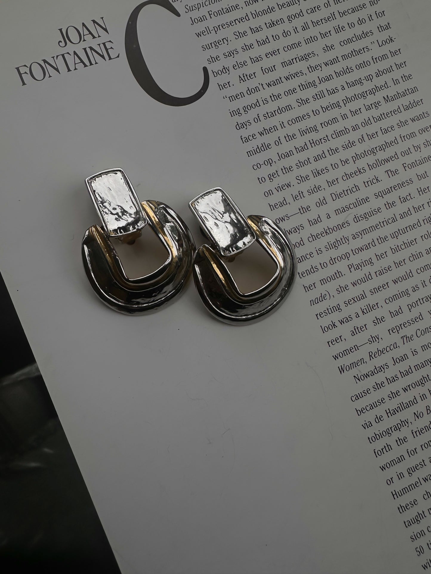 Silver Edge Statement Earrings|Vintage Baazaar 