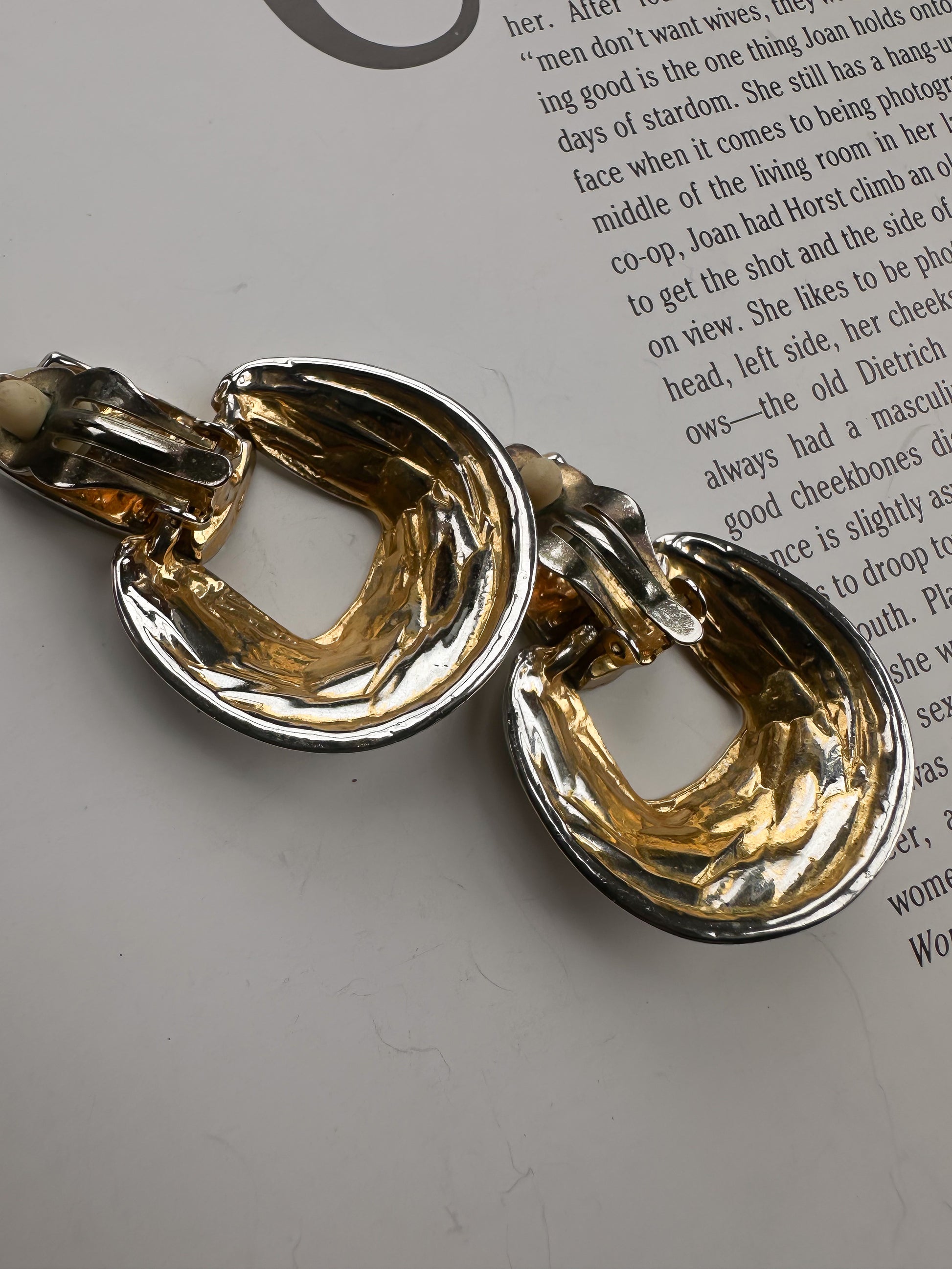 Silver Edge Statement Earrings|Vintage Baazaar 