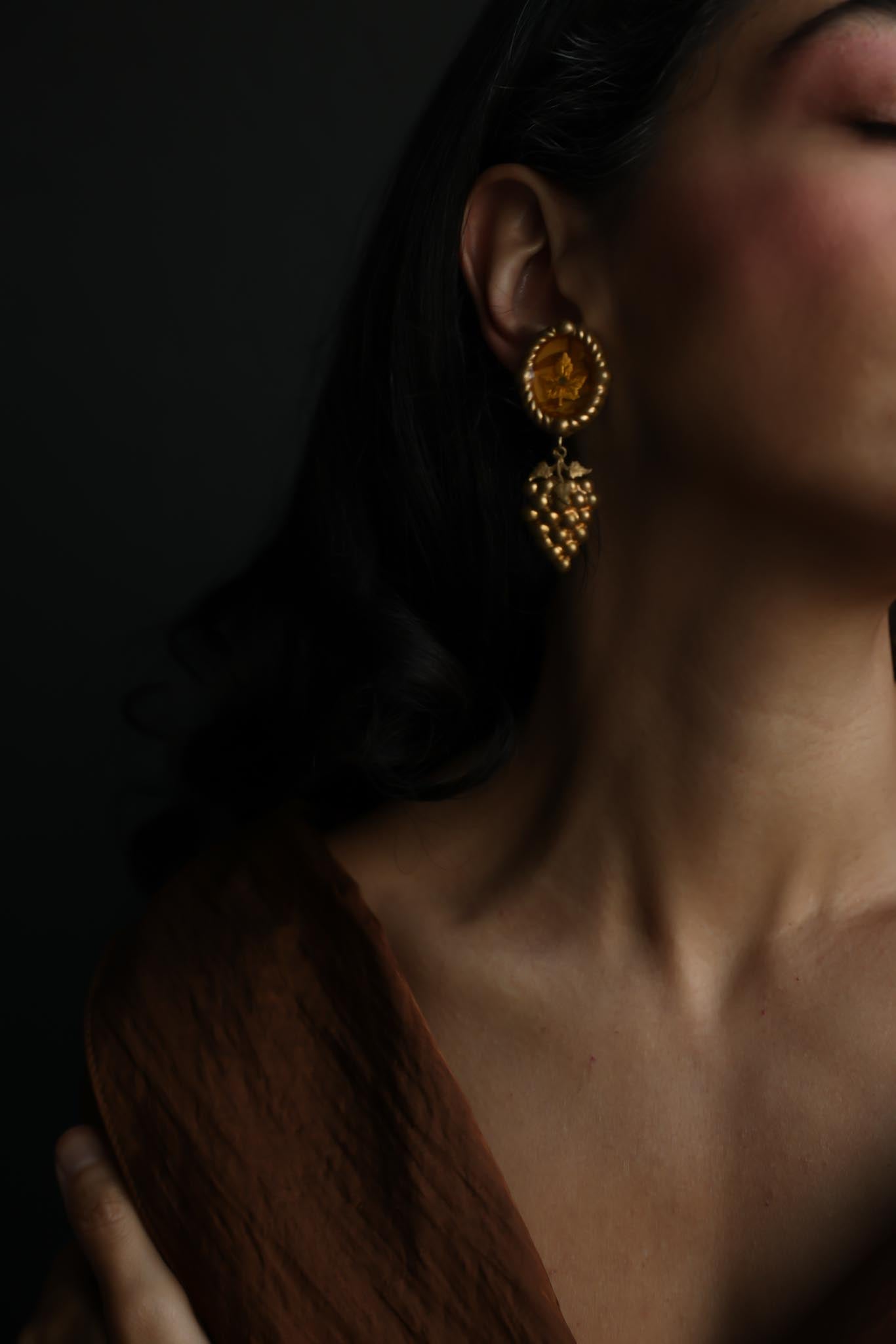 Gold Tone Grape Cluster Drop Clip-On Earrings