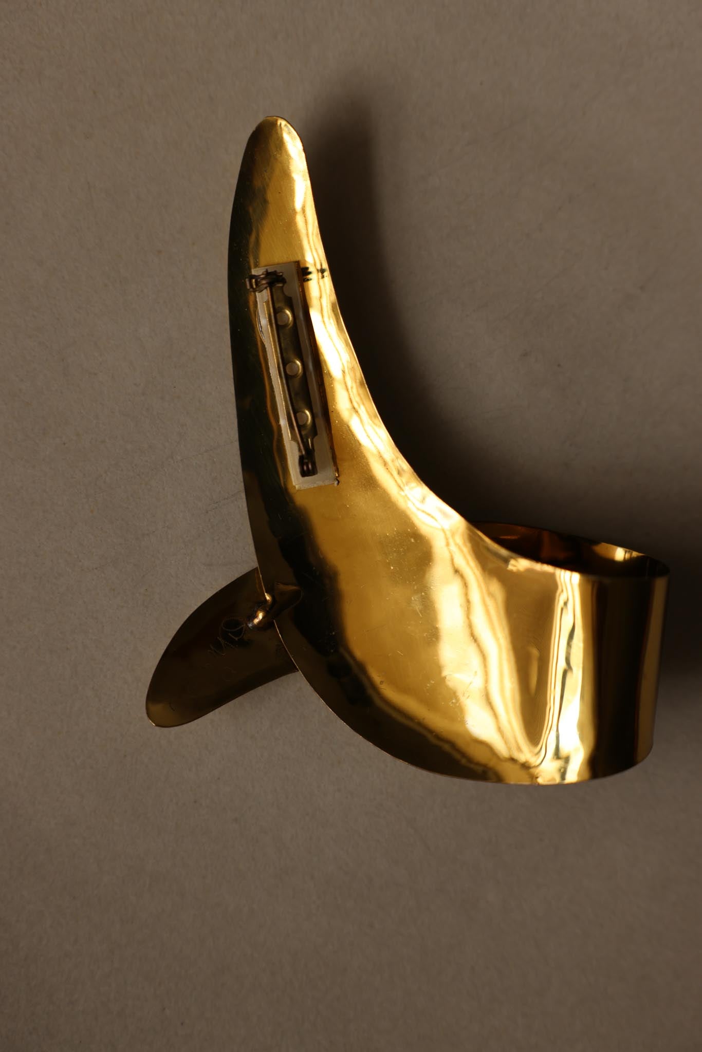 Sculptural Gold Tone Statement Brooch