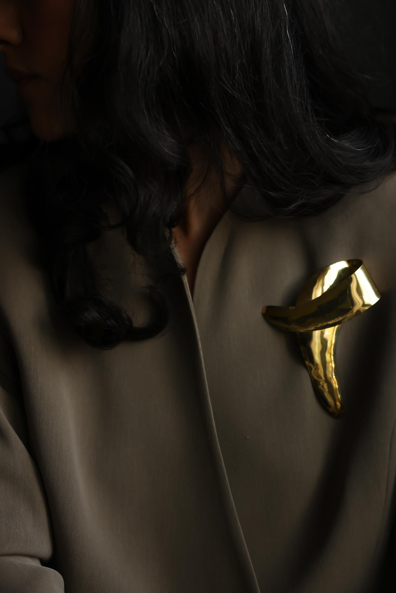 Sculptural Gold Tone Statement Brooch