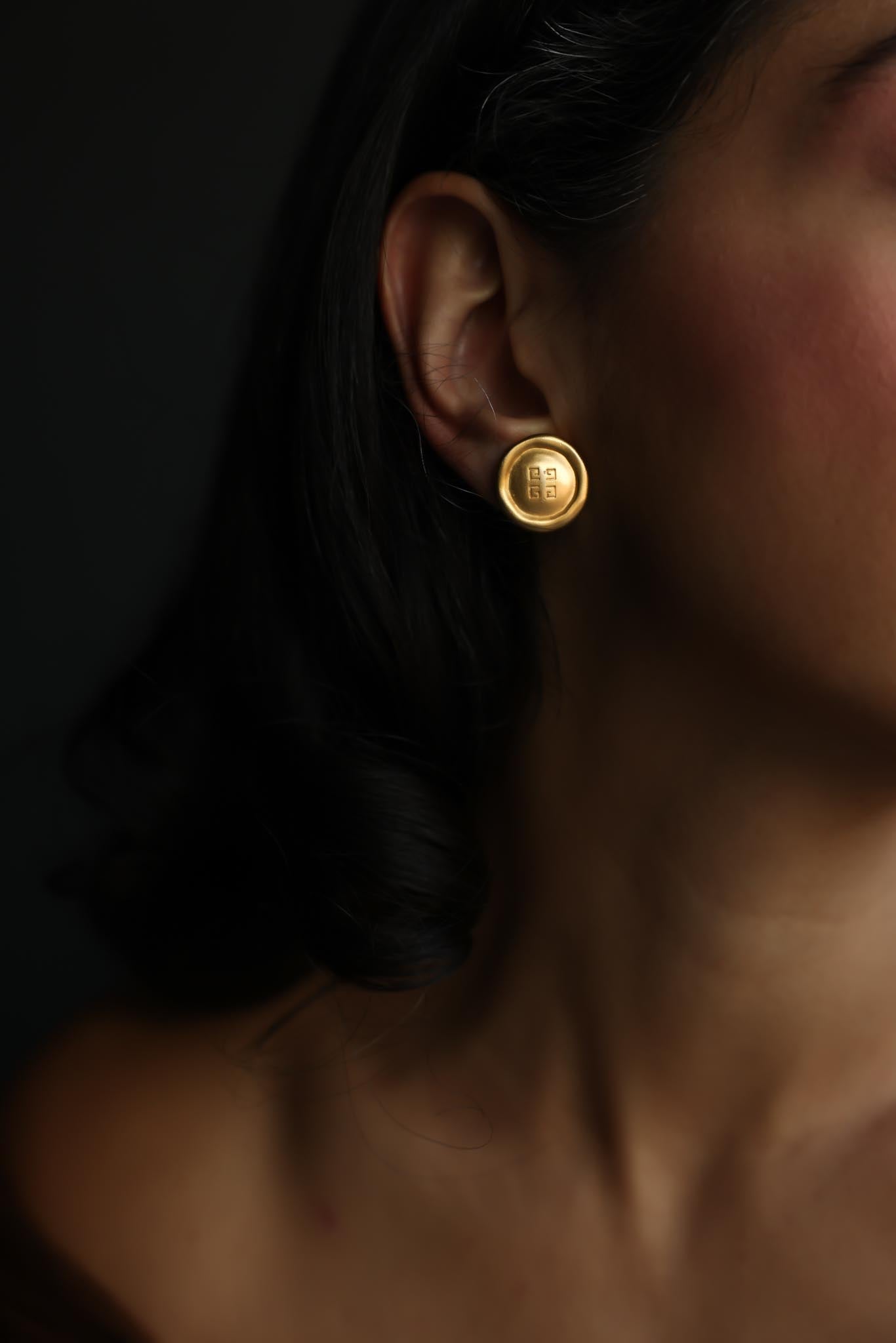 Givenchy Matte Gold Logo Clip-On Earrings – 1980s