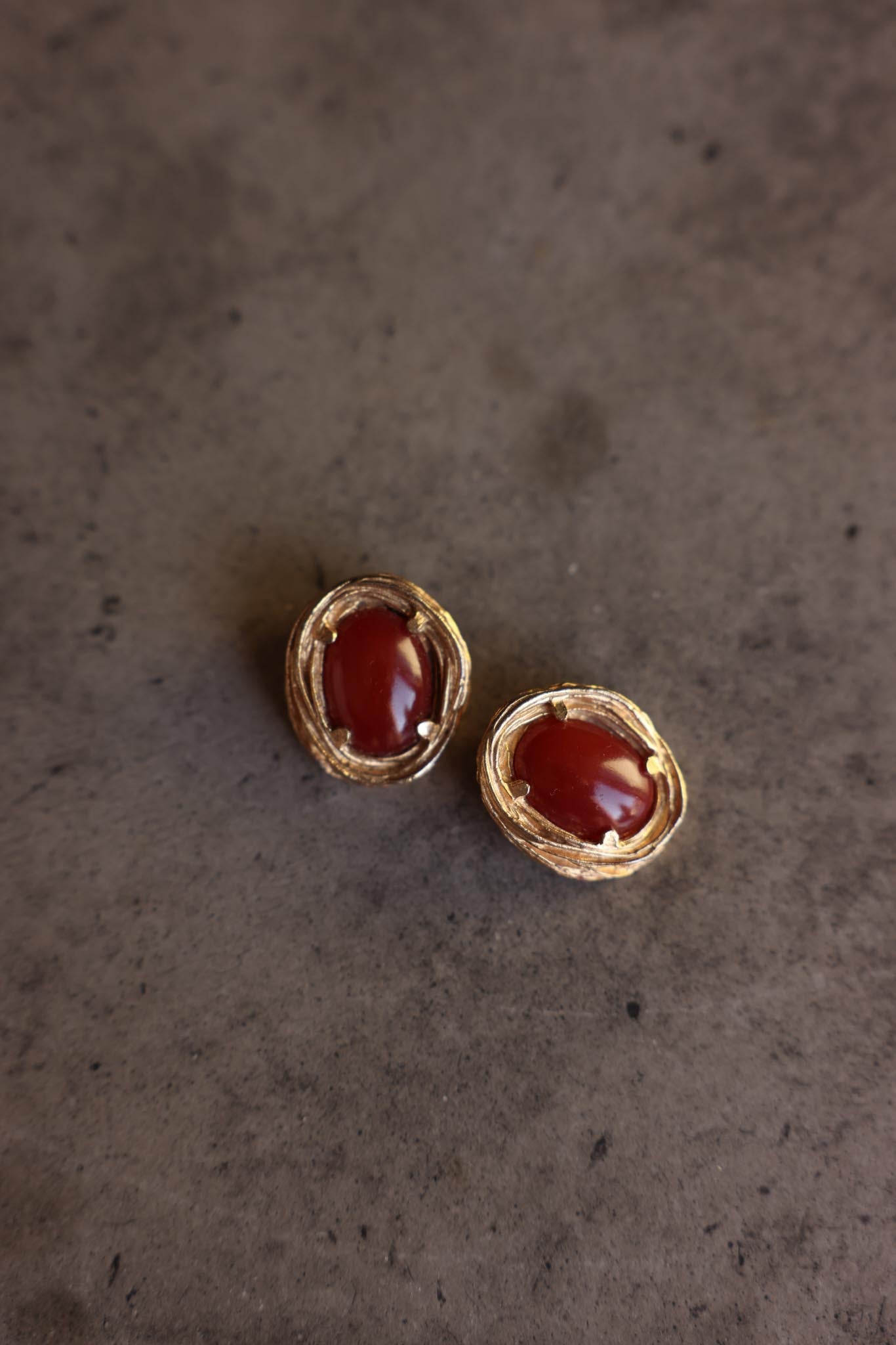 Gold-Tone Amber Brown Oval Clip-On Earrings