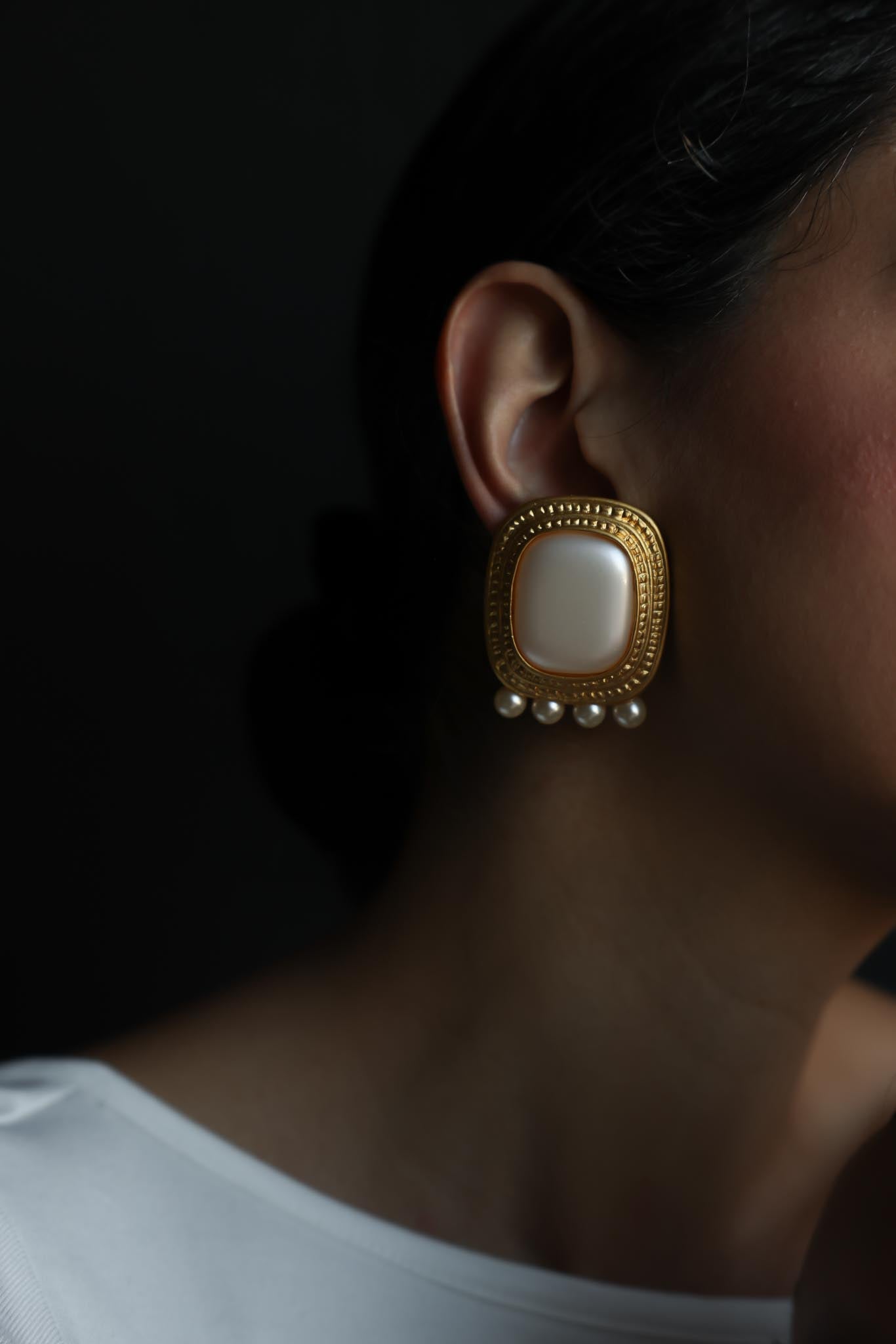 Gold-Tone Ivory Cabochon Rectangle Clip-On Earrings With Faux Pearl Fringe