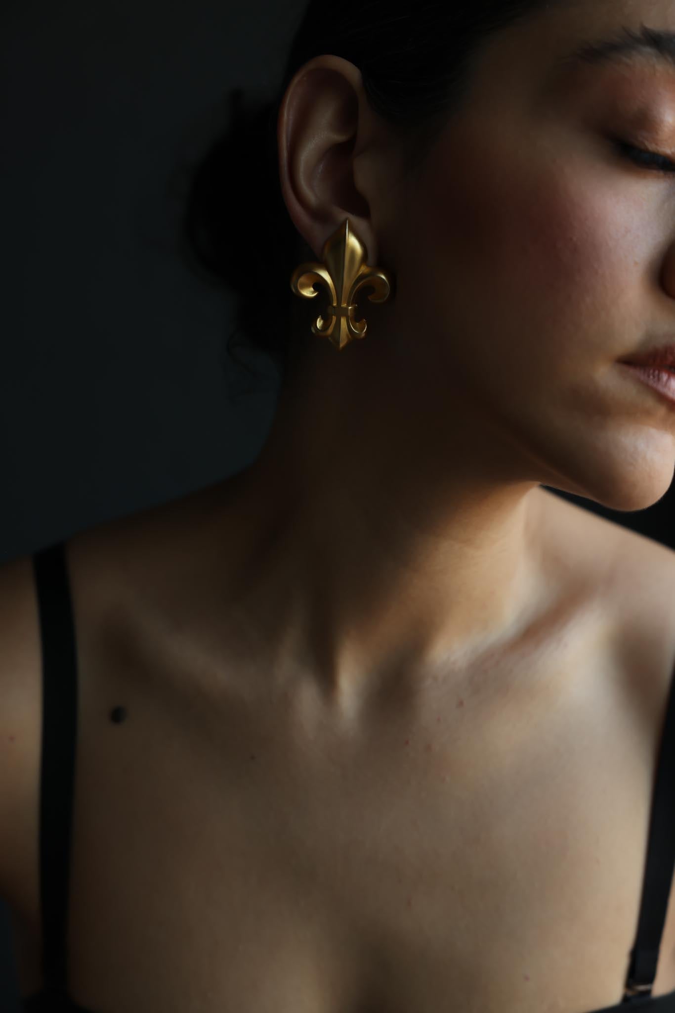 Matte Gold Fleur-de-Lis Clip-On Earrings
