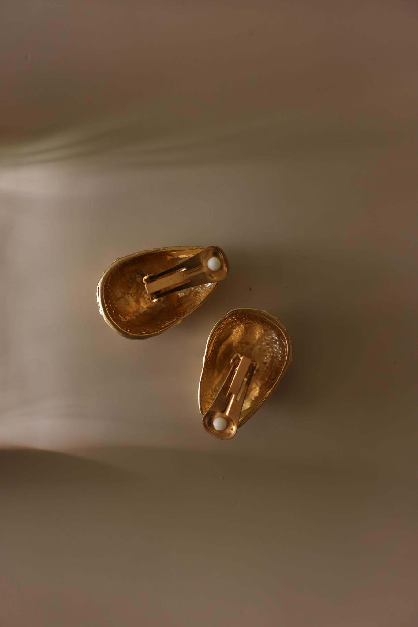 Gold Tone Filigree Dome Clip-On Earrings|Vintage Baazaar 