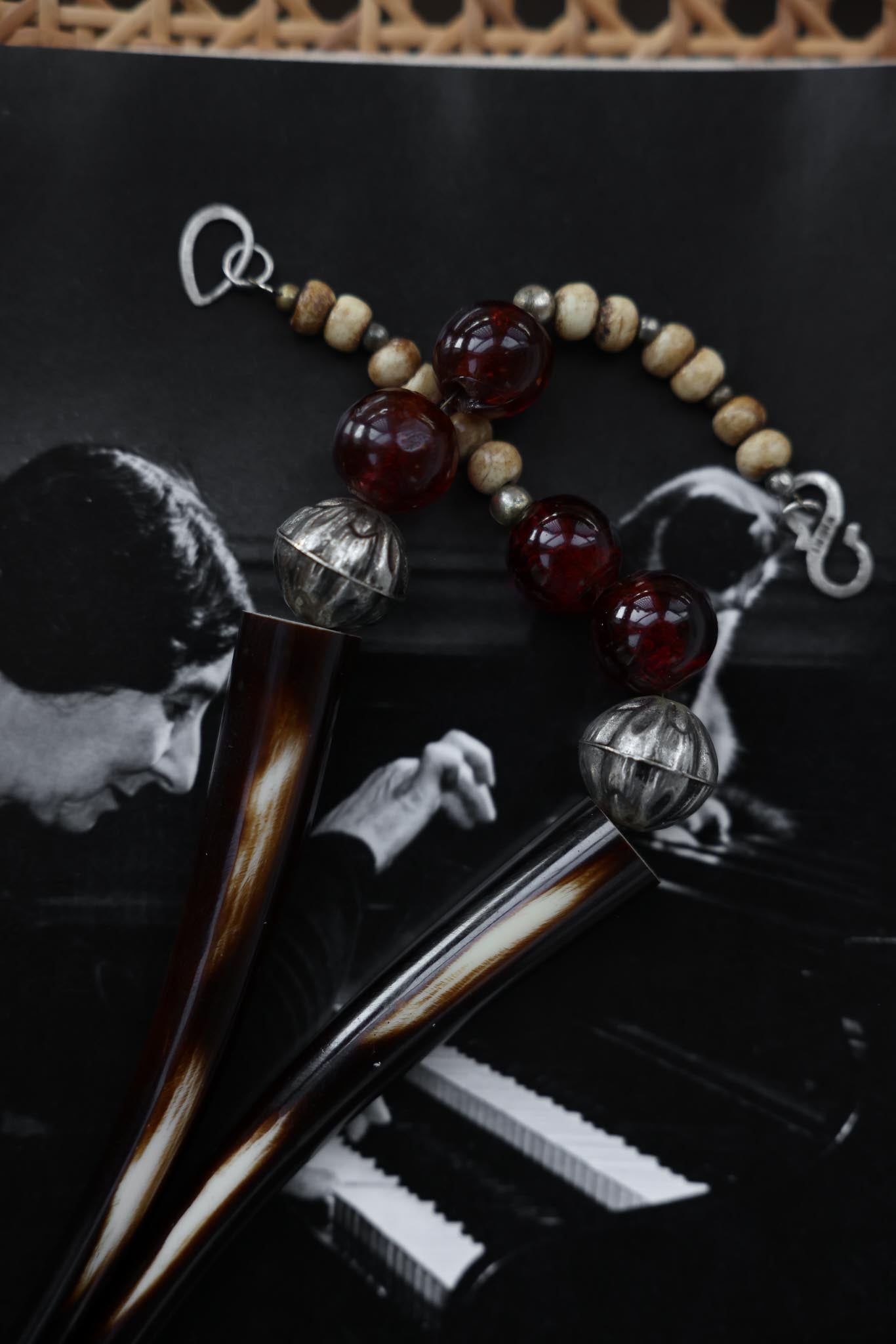 Artisan Vintage Tortoise Shell Necklace|Vintage Baazaar 