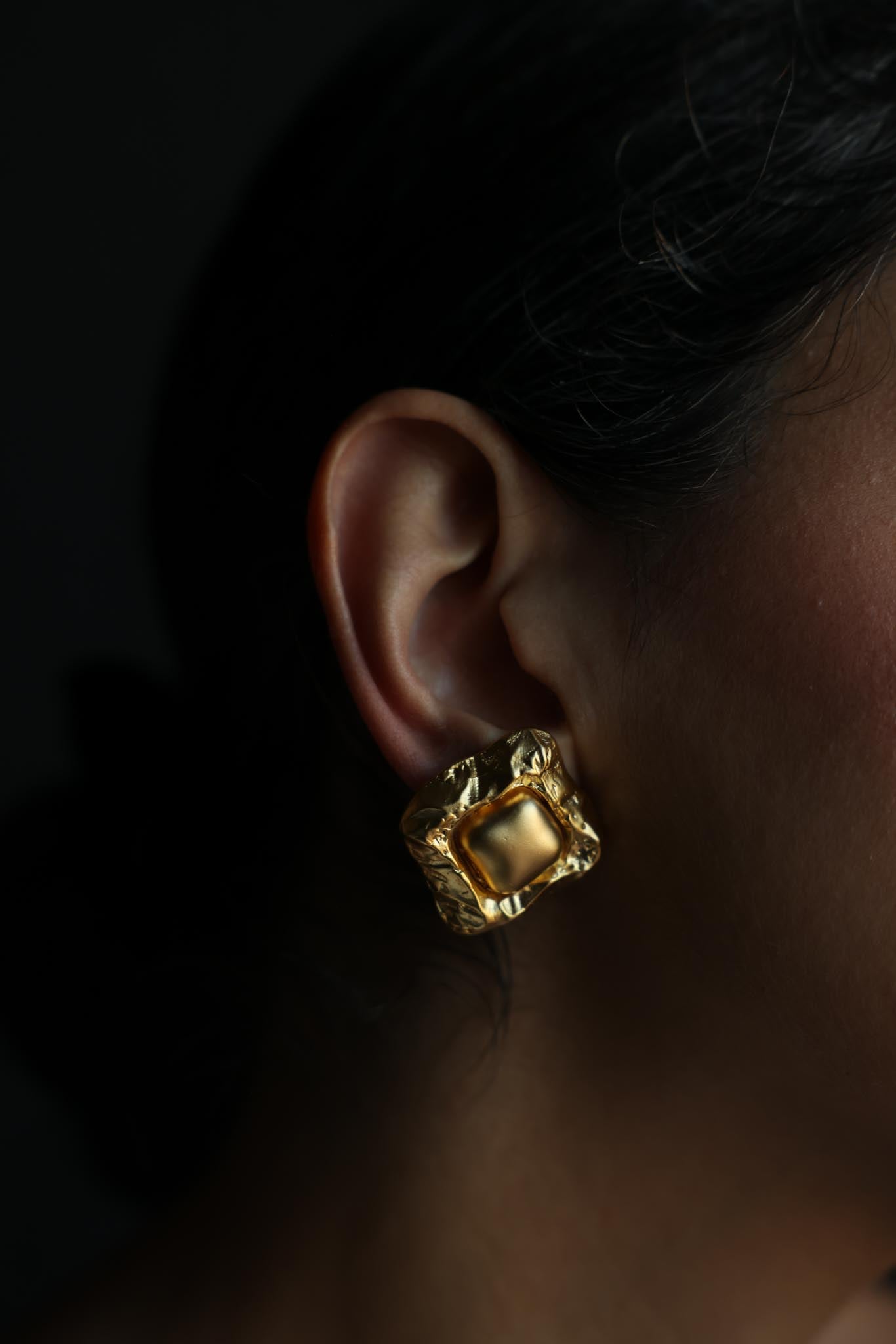 Matte Gold Square Clip-On Earrings|Vintage Baazaar 