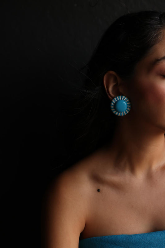 Blue and White Round Clip-On Earrings – 1980s