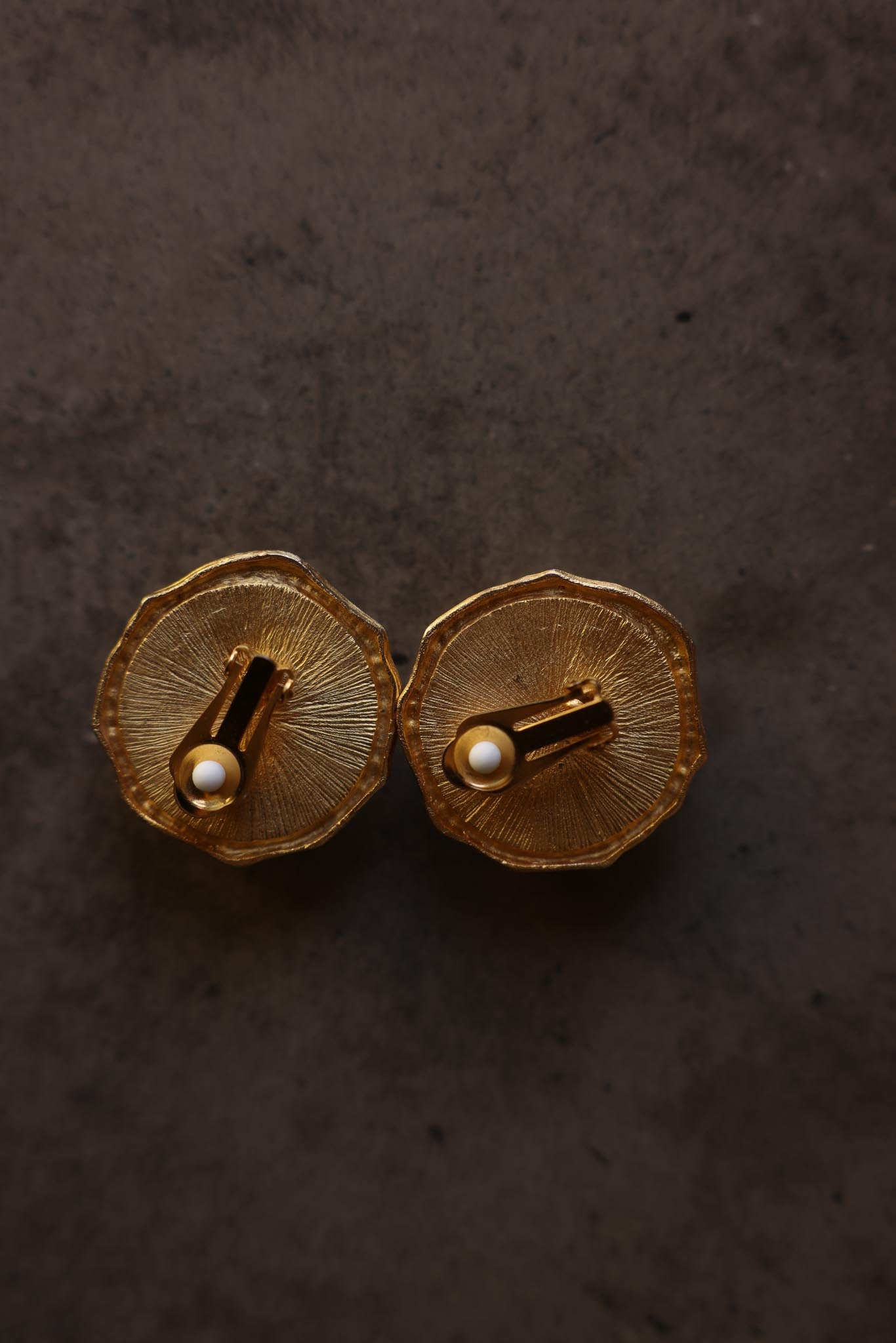 Matte Gold Round Cabochon Clip-On Earrings
