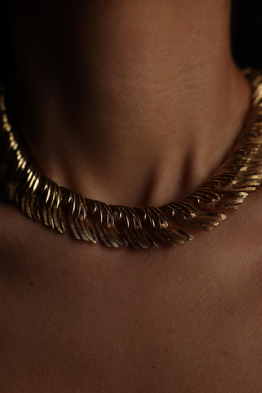 Lisner Gold-Tone Feather Necklace|Vintage Baazaar 