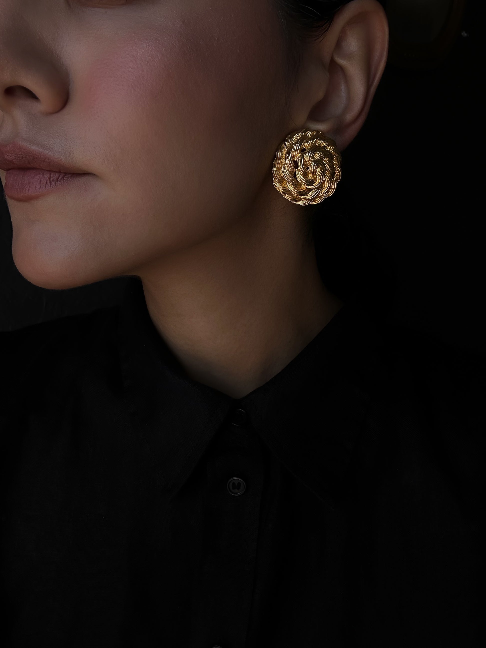 Golden Swirl Knot Earrings|Vintage Baazaar 