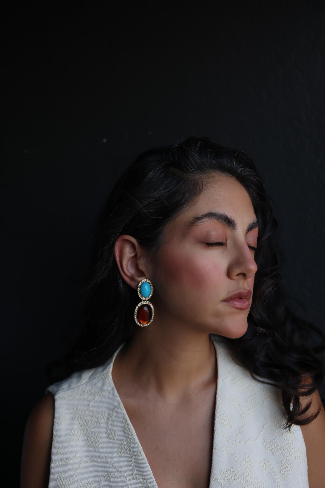 Gold-Tone Blue and Brown Cabochon Clip-On Earrings – 1980s