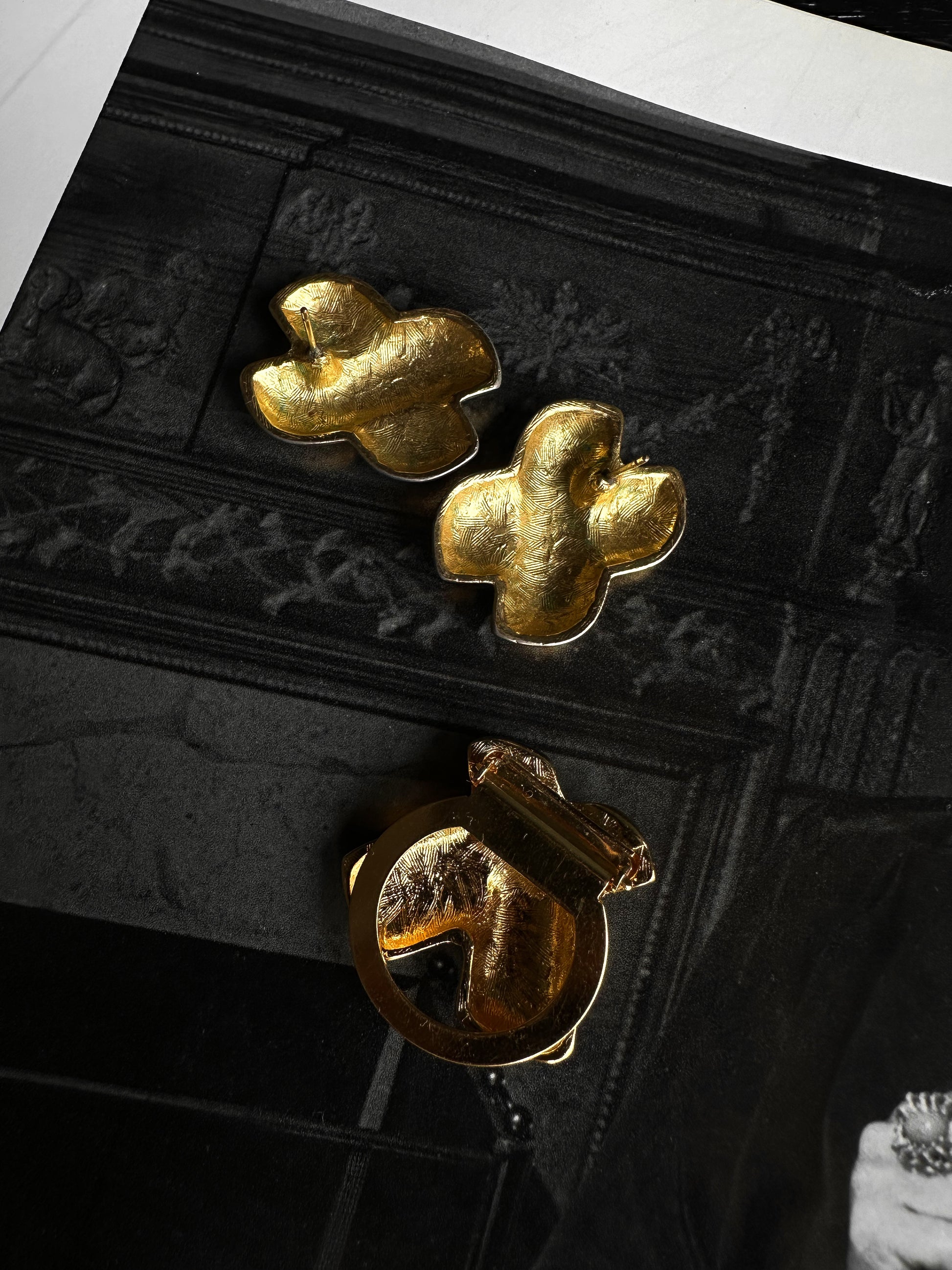 Golden Crossroad Set|Vintage Baazaar 