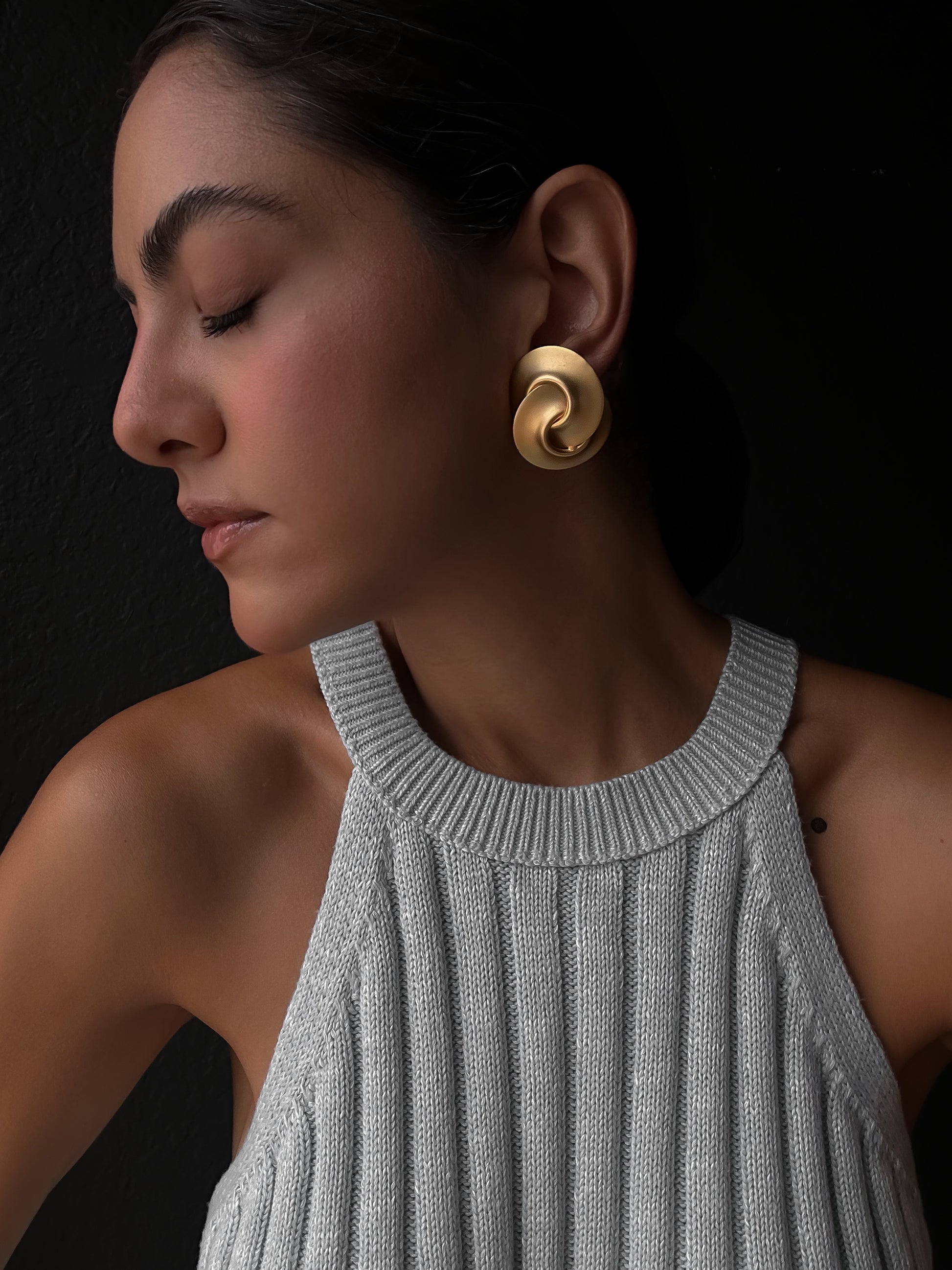 Golden Swirl Eclipse Earrings|Vintage Baazaar 