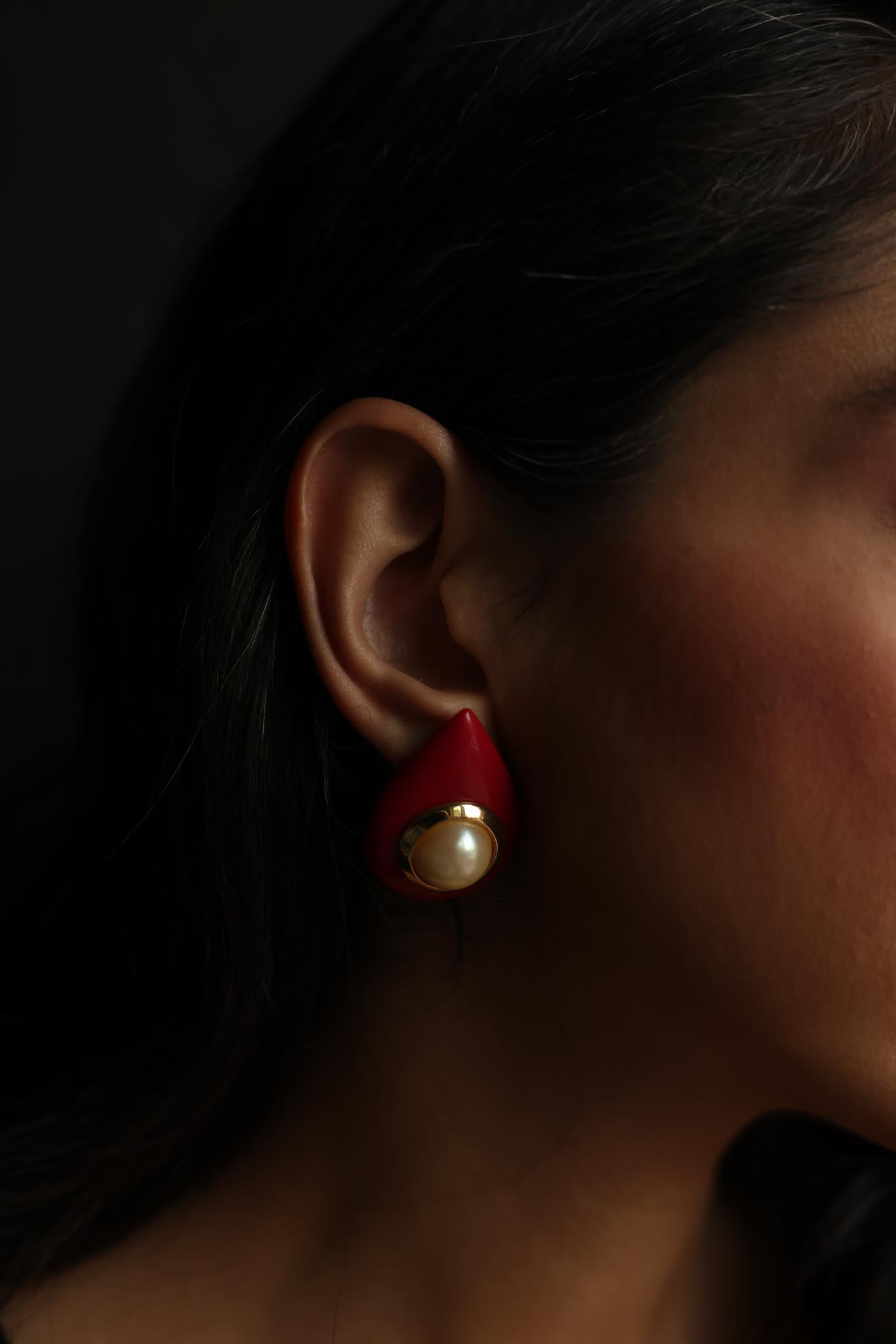 Red Teardrop Pearl Pierced Earrings