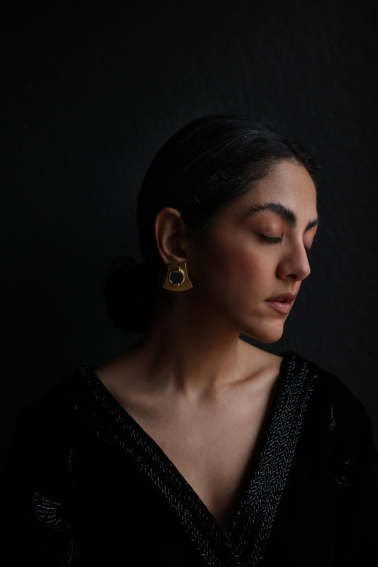 Matte Gold Clip-On Earrings with Black Accents, 1980s|Vintage Baazaar 