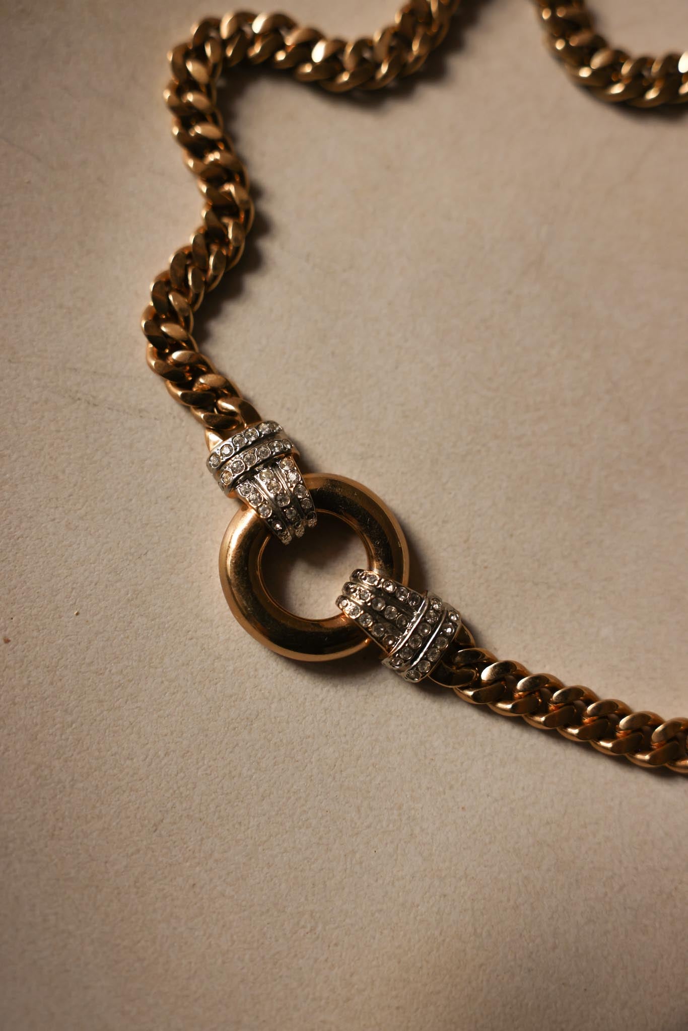Park Lane Gold-Tone Circle Necklace with Rhinestones – 1980s