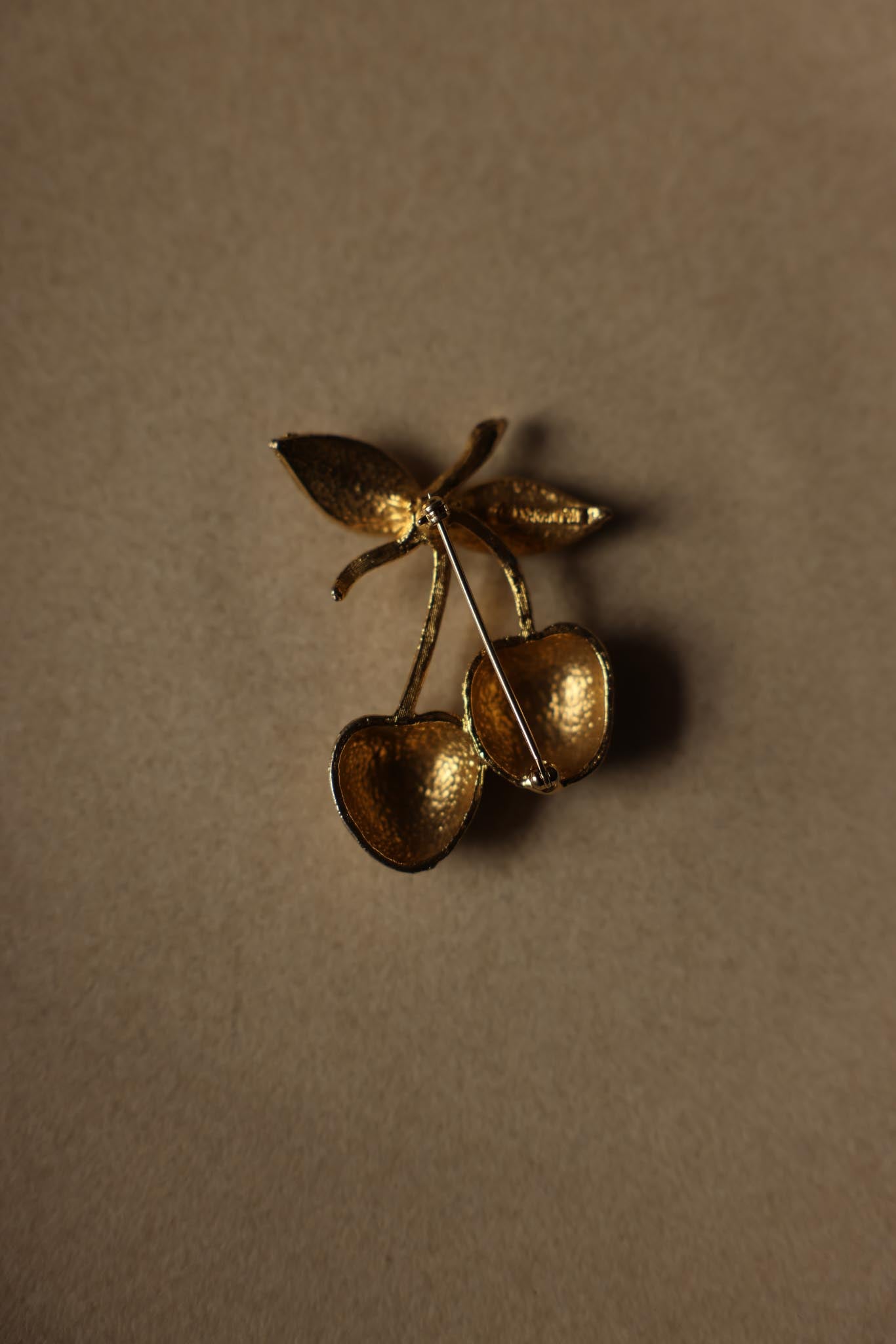 Sarah Coventry Cherry Brooch in Gold Tone (1970s)
