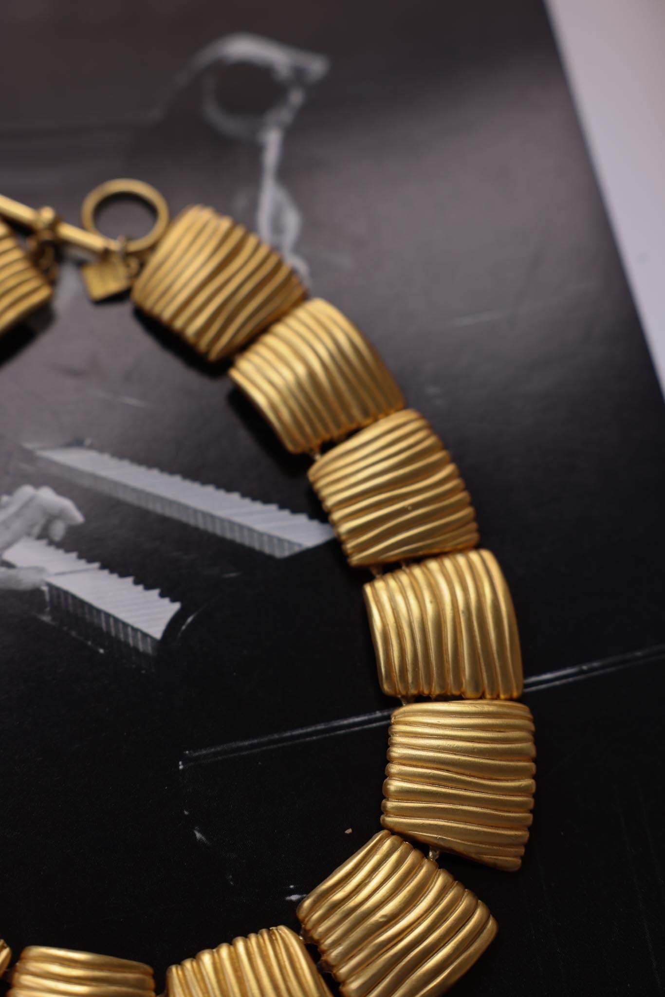 Matte Gold Ann Kleine Ribbed Collar Necklace|Vintage Baazaar 