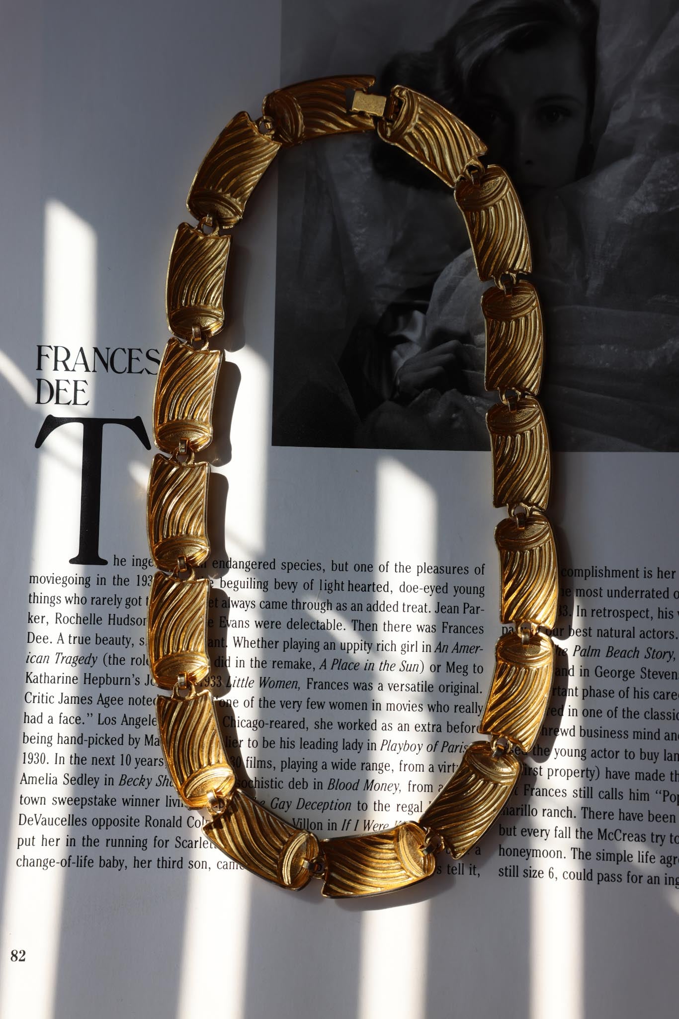 Crimson Wave Collar Necklace|Vintage Baazaar 