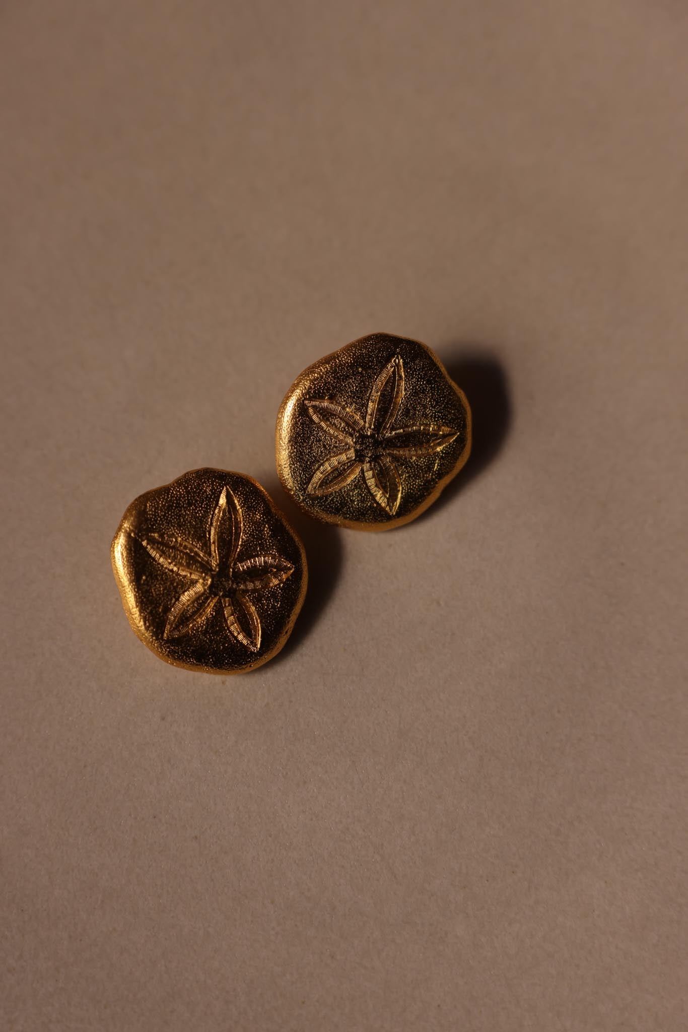 Brushed Gold Sand Dollar Clip-On Earrings