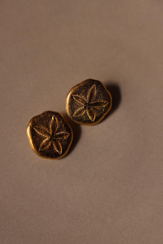 Brushed Gold Sand Dollar Clip-On Earrings