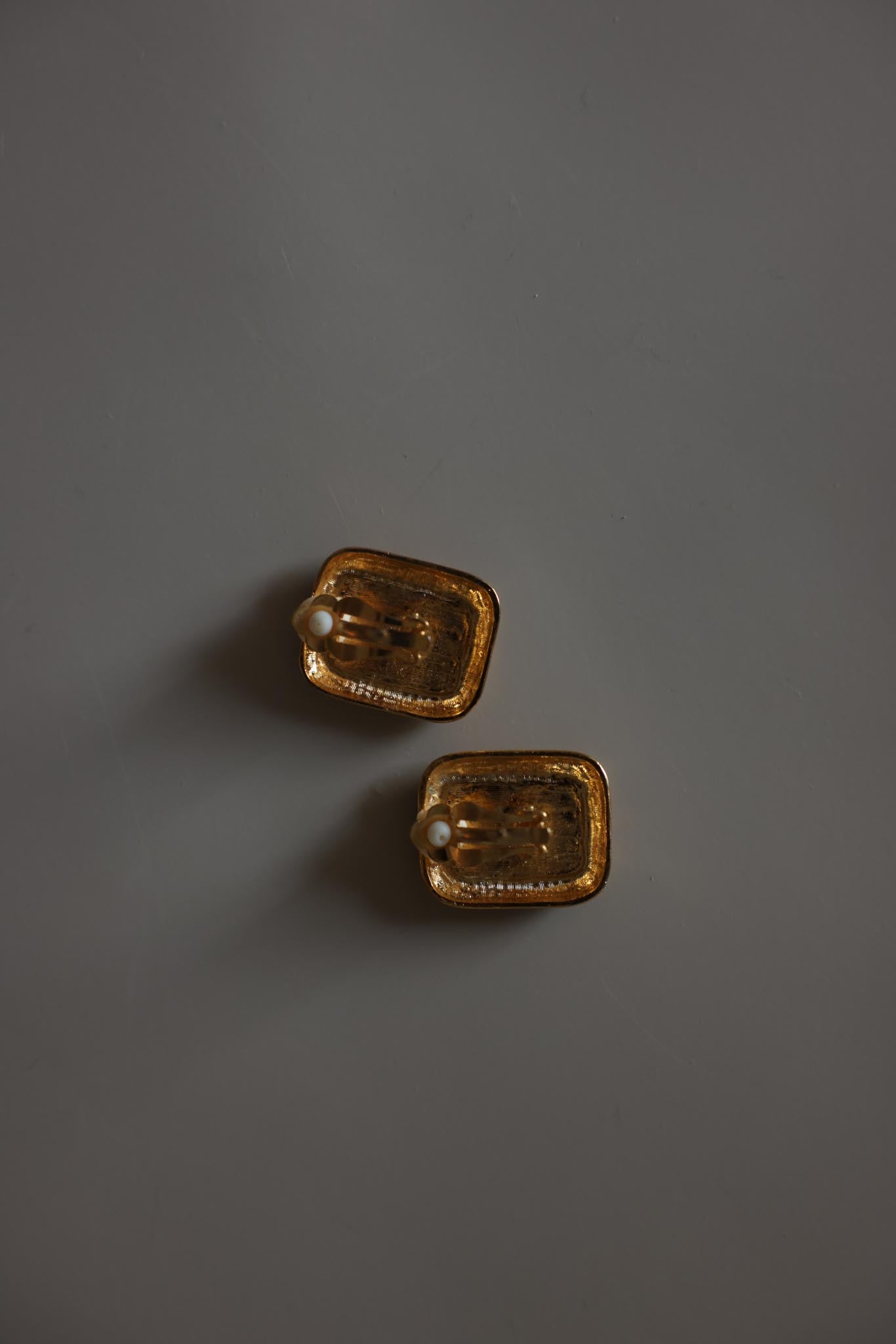 Leopard Faux Fur Rectangle Clip-On Earrings|Vintage Baazaar 