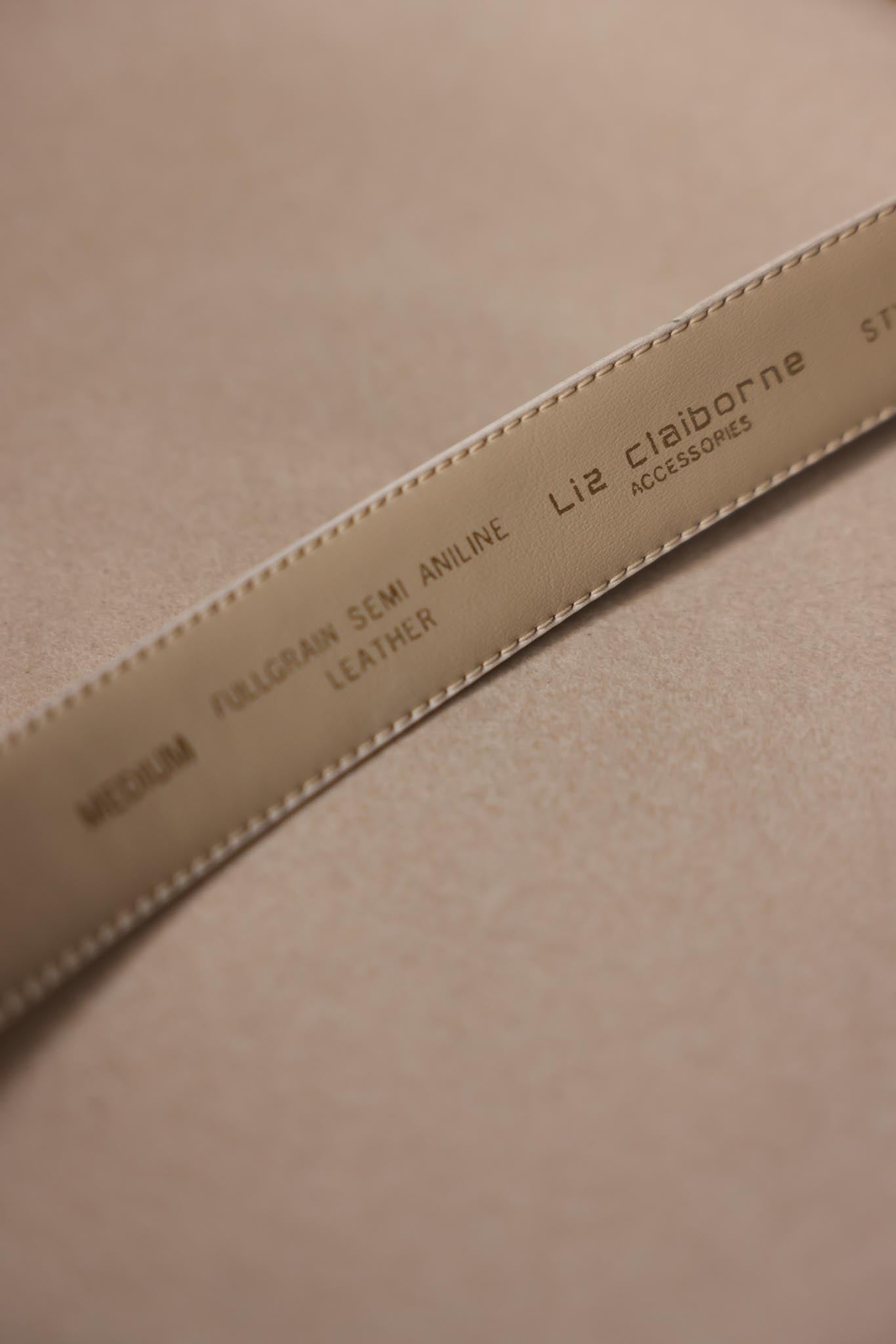 Liz Claiborne White Leather Belt With Matte Gold Buckle
