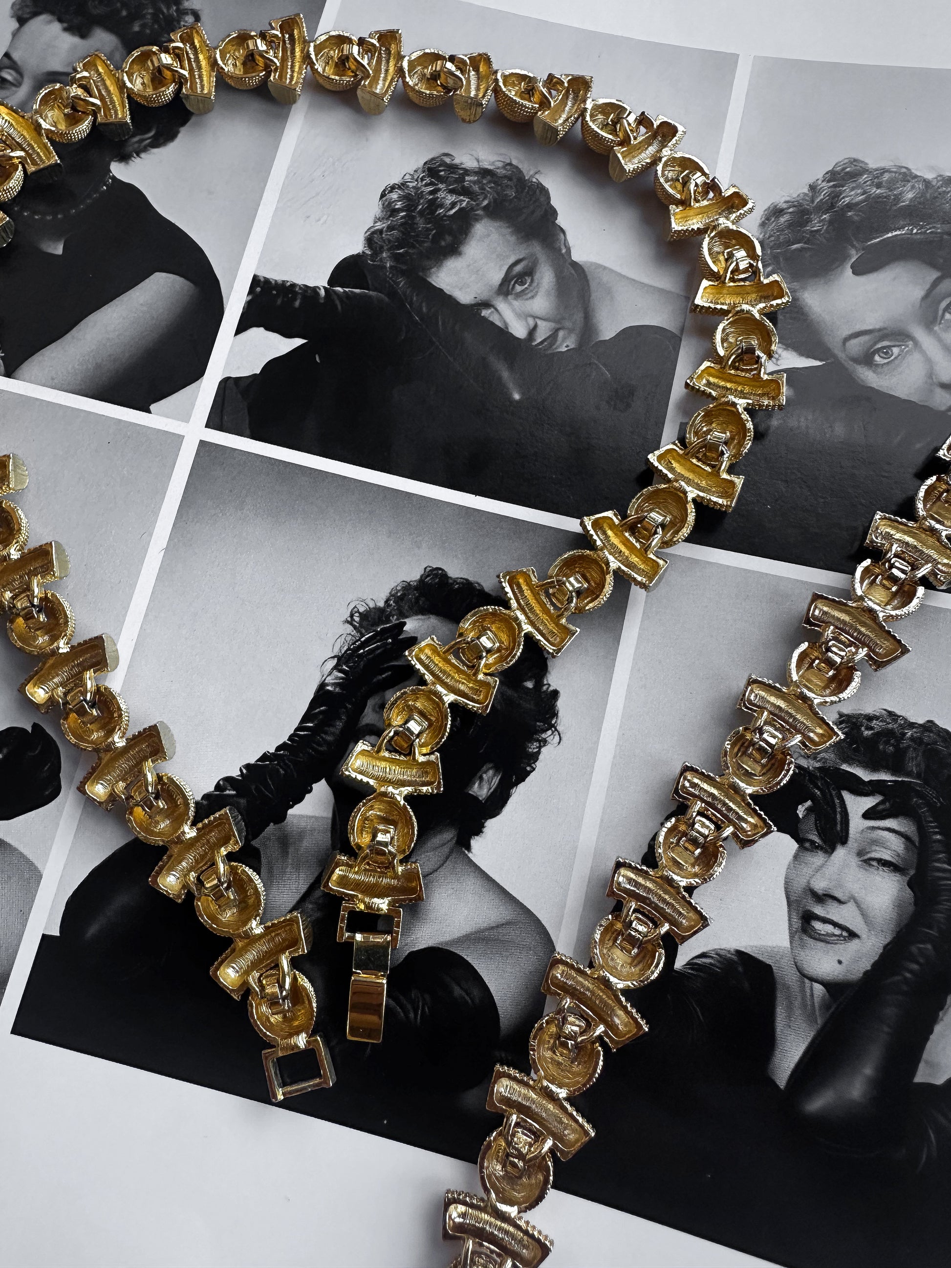 Golden Spiral Luxe Set|Vintage Baazaar 