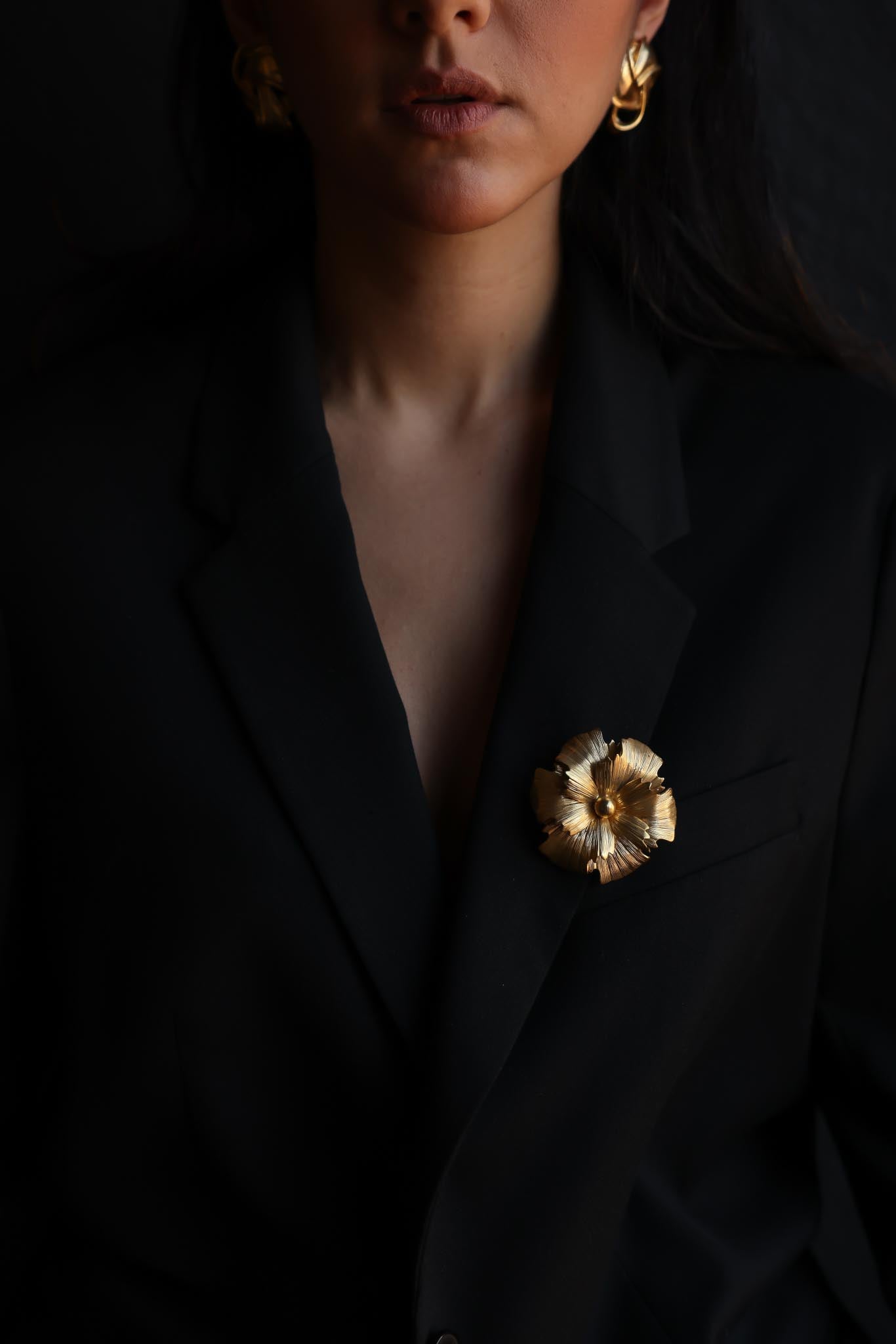 Golden Bloom Brooch|Vintage Baazaar 