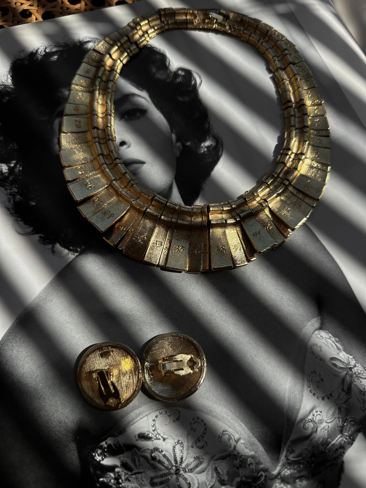 Les Bernard Unsigned Egyptian Revival Cleopatra Necklace And Earrings|Vintage Baazaar 
