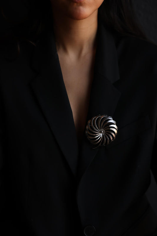 Monet Silver Swirl Brooch|Vintage Baazaar 