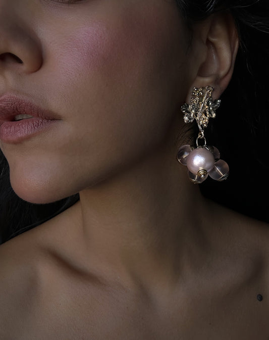 Blushing Grapevine Earrings|Vintage Baazaar 