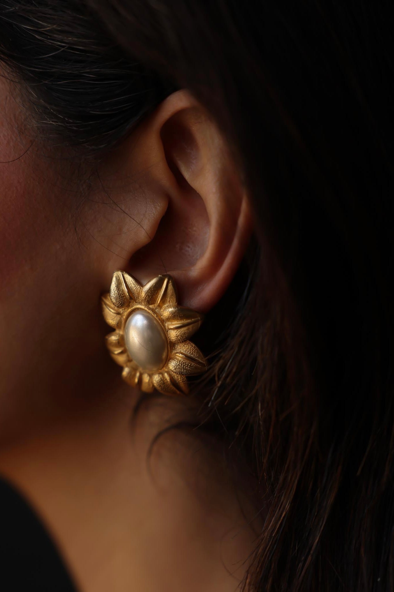 Golden Bloom  Earrings|Vintage Baazaar 