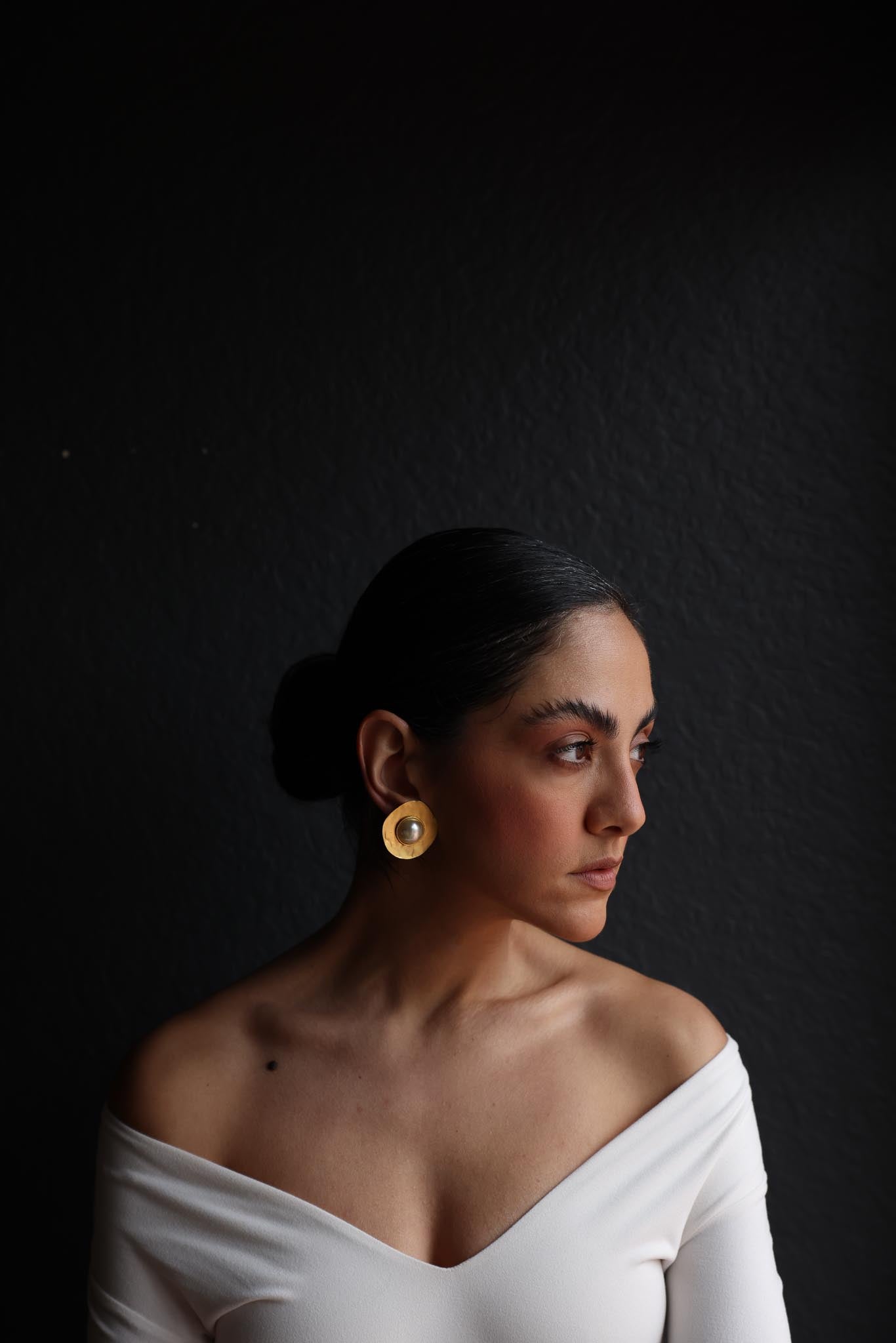 Golden Ripple Clip-On Earrings with Faux Pearls|Vintage Baazaar 