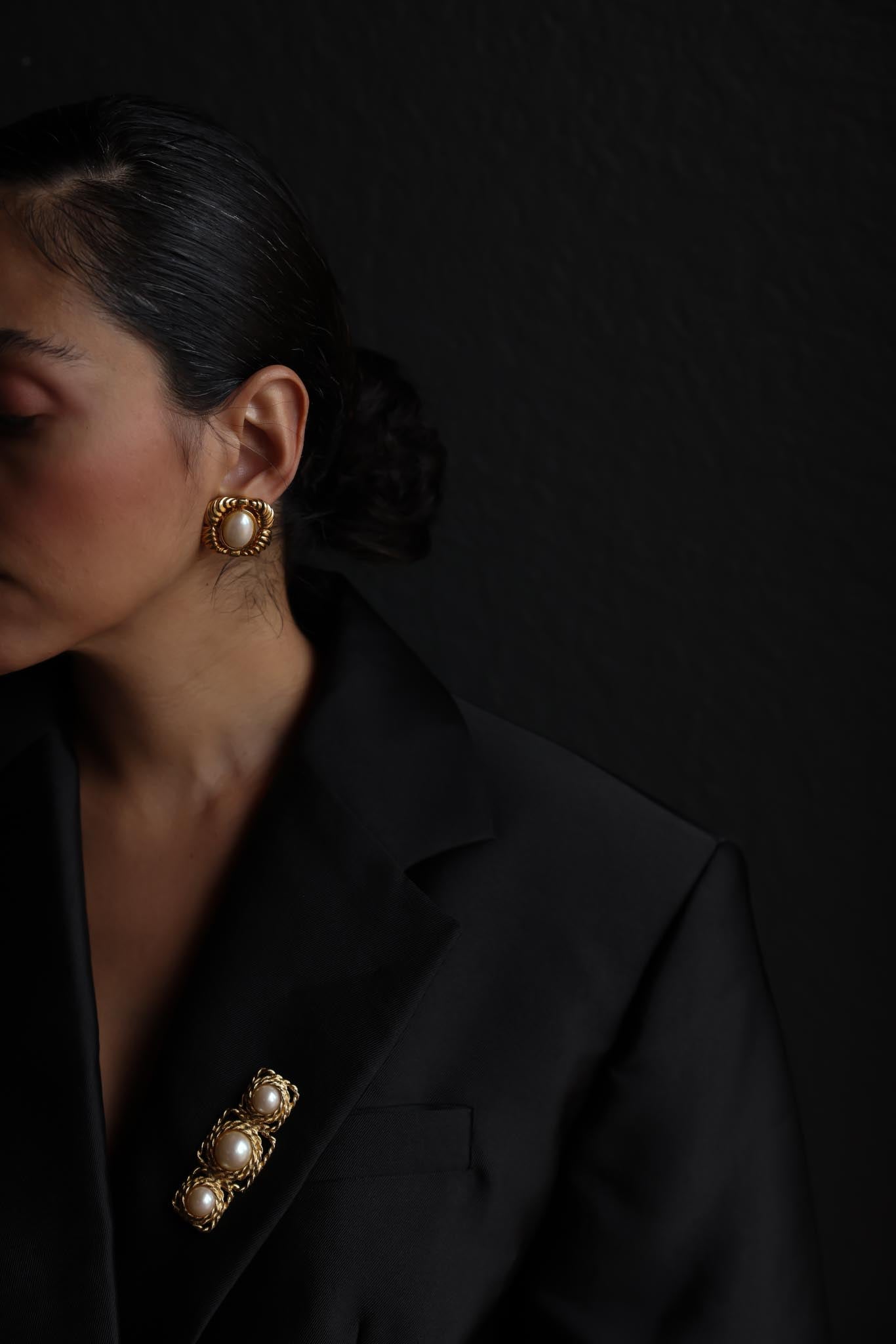 Triple Pearl Twist Brooch