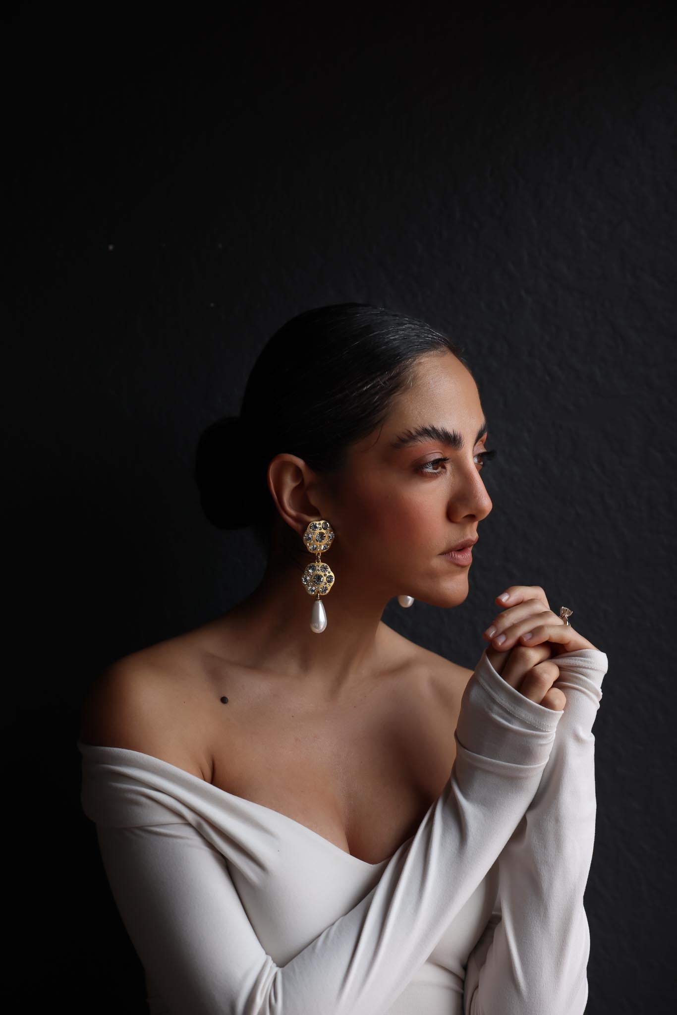 Brushed Gold Clip-On Earrings with Rhinestones and Faux Pearl Drops|Vintage Baazaar 