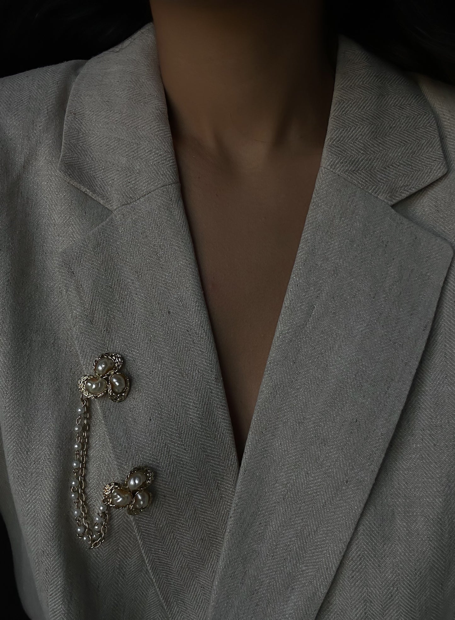 Pearl Golden Chain Brooch|Vintage Baazaar 