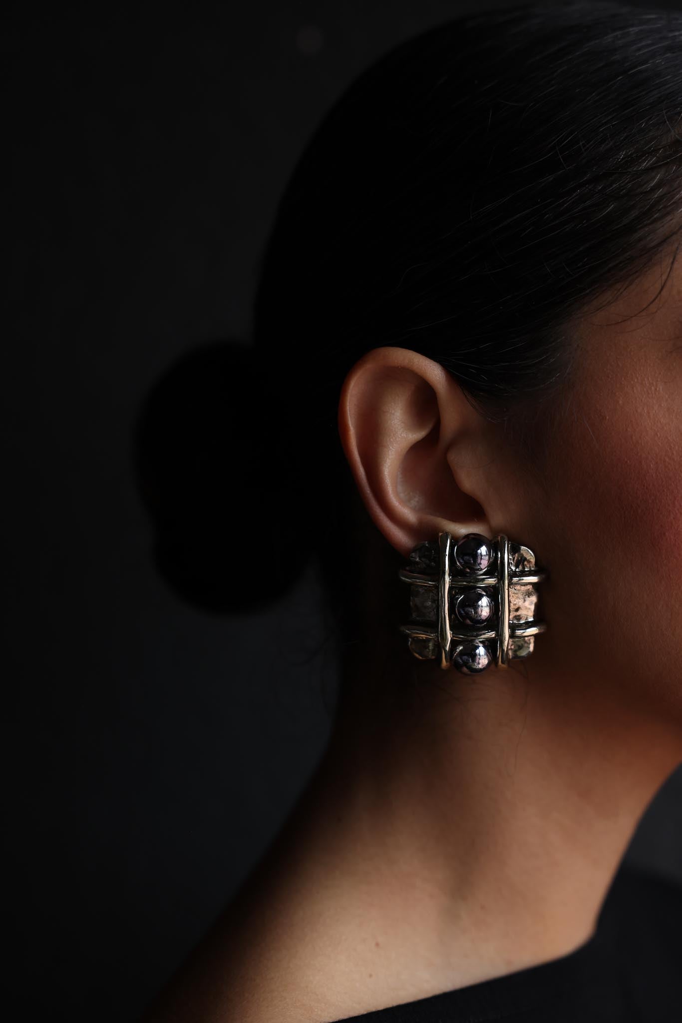Silver-Tone Geometric Clip-On Earrings|Vintage Baazaar 