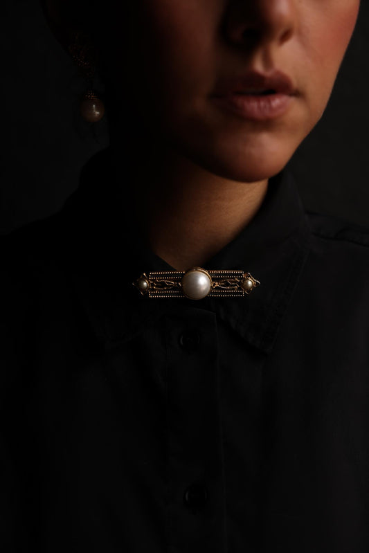 Vintage Regal Pearl Bar Brooch|Vintage Baazaar 