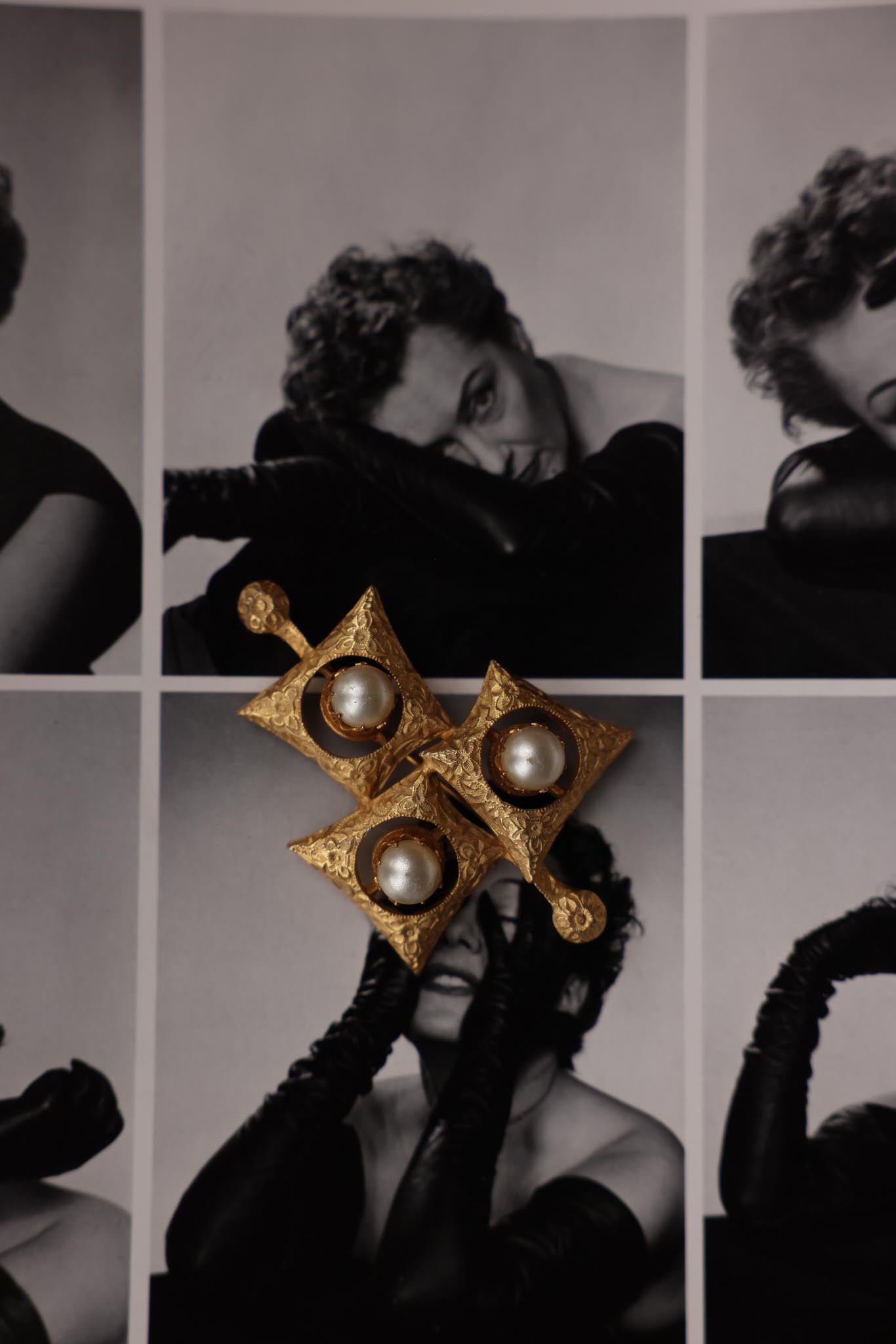 Regal Pyramid Gold Brooch|Vintage Baazaar 