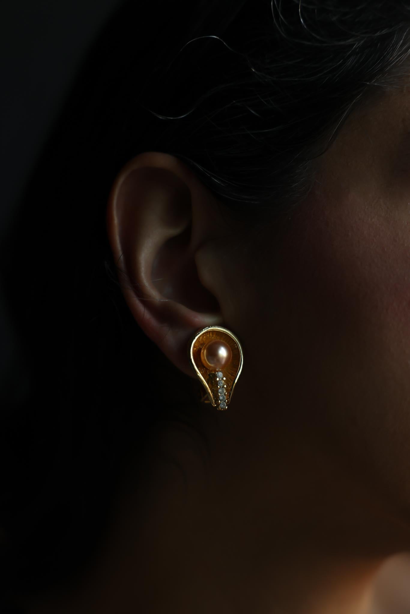 Pearl Teardrop Rhinestone Clip-On Earrings