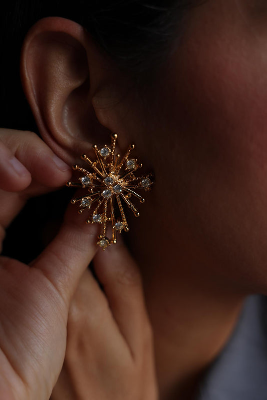 Avon Starburst Clip On  Earrings|Vintage Baazaar 